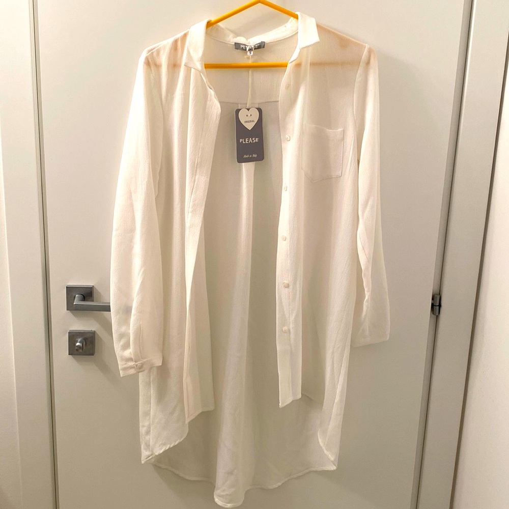 Woman’s white blouse , size small, MADE IN ITALY, never worn